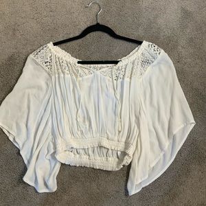 HOLLISTER White Flowy Top